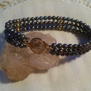 14k Yellow Gold Triple Strand Peacock Black Pearl Bracelet 7" ~ Never Worn